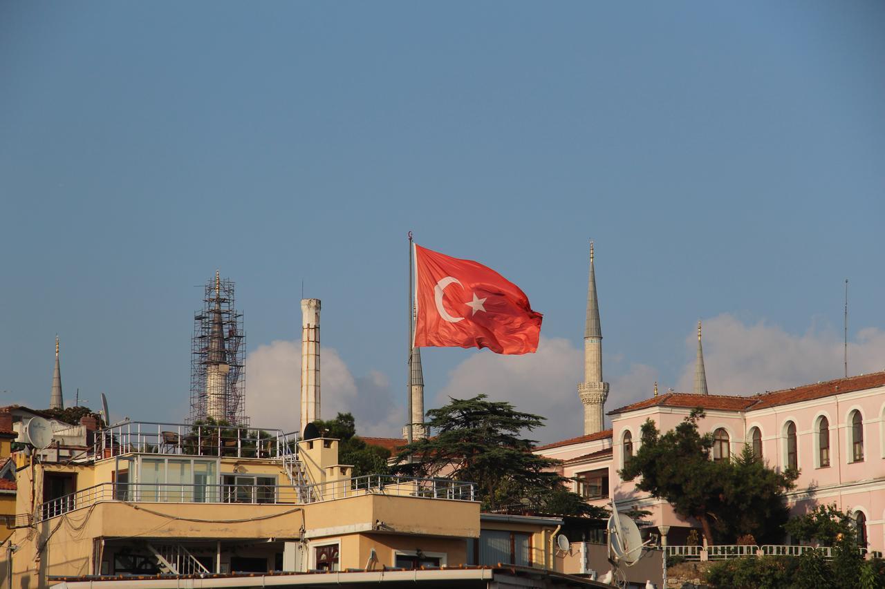 Sultanahmet Deluxe Hotel Istanboel Buitenkant foto